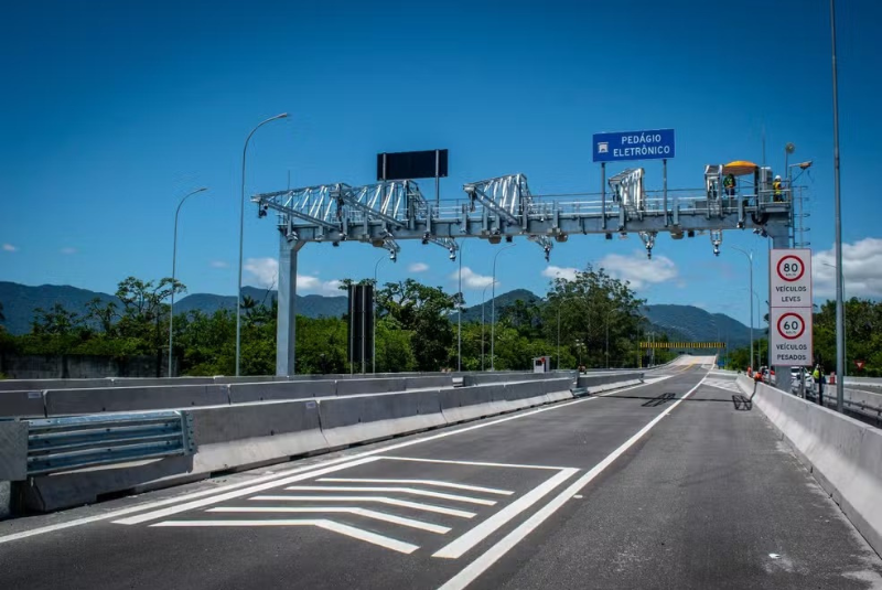 As praças físicas de pedágio da Rodovia Raposo Tavares (SP-270), nos trechos de São Roque, Alumínio e Araçoiaba da Serra, foram desativadas...