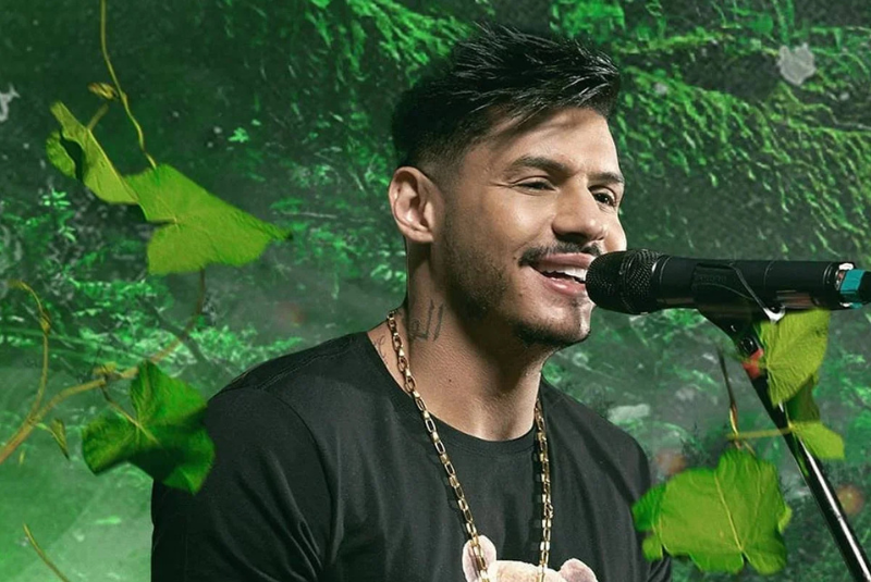 O rapper Gustavo da Hungria Neves, conhecido como Hungria Hip Hop, foi internado às pressas na manhã desta quinta-feira (2)...