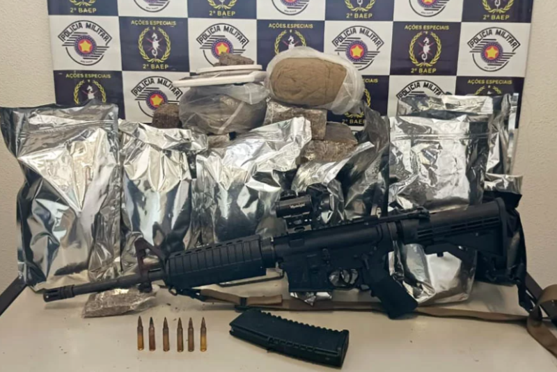 Operação no Morro do José Menino resulta em apreensão de fuzil e 25 kg de drogas em Santos