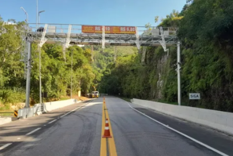 Novo pedágio eletrônico começa a operar na Baixada Santista com cobrança automática