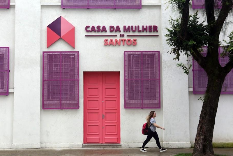 A Casa da Mulher, em Santos, está com inscrições abertas para uma série de cursos gratuitos voltados à capacitação profissional...