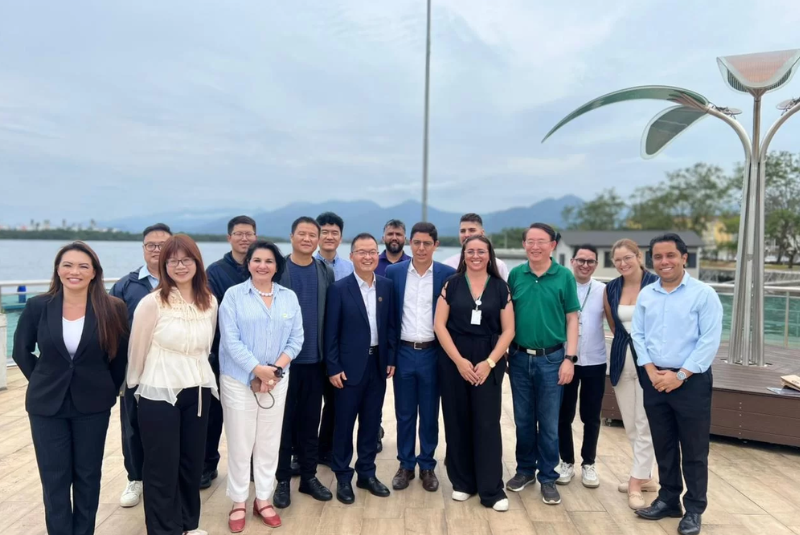 Cubatão recebeu, nesta quinta-feira (13), uma delegação da cidade chinesa de Shenzhen, formada por oito representantes de diversas áreas.