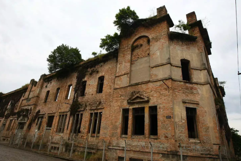 Revitalização da Hospedaria dos Imigrantes em Santos unirá moradia, cultura e turismo