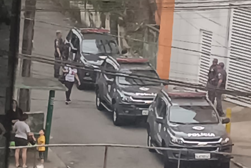 Adolescente morre em confronto com a PM no Morro do São Bento, em Santos