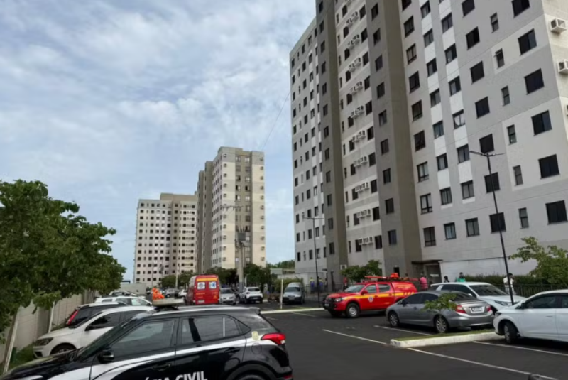 Criança morre ao cair do 12º andar de prédio em Uberlândia
