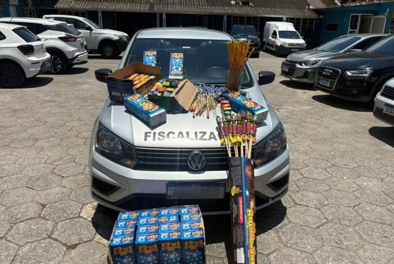 Um jovem de 19 anos perdeu a visão do olho esquerdo após um acidente com fogos de artifício em Mongaguá, no litoral de São Paulo.