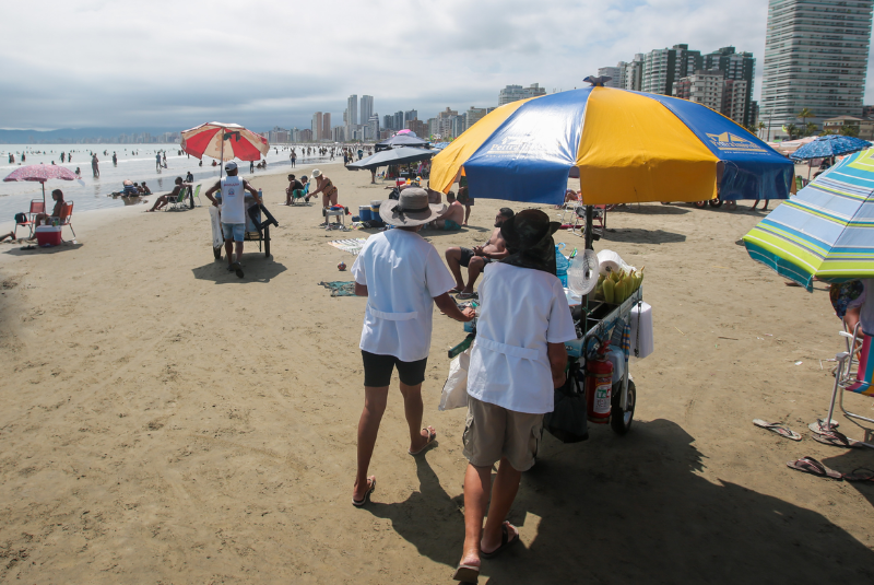 A Prefeitura de Praia Grande prorrogou até o dia 30 de dezembro de 2025 o prazo para que os ambulantes definitivos da cidade...