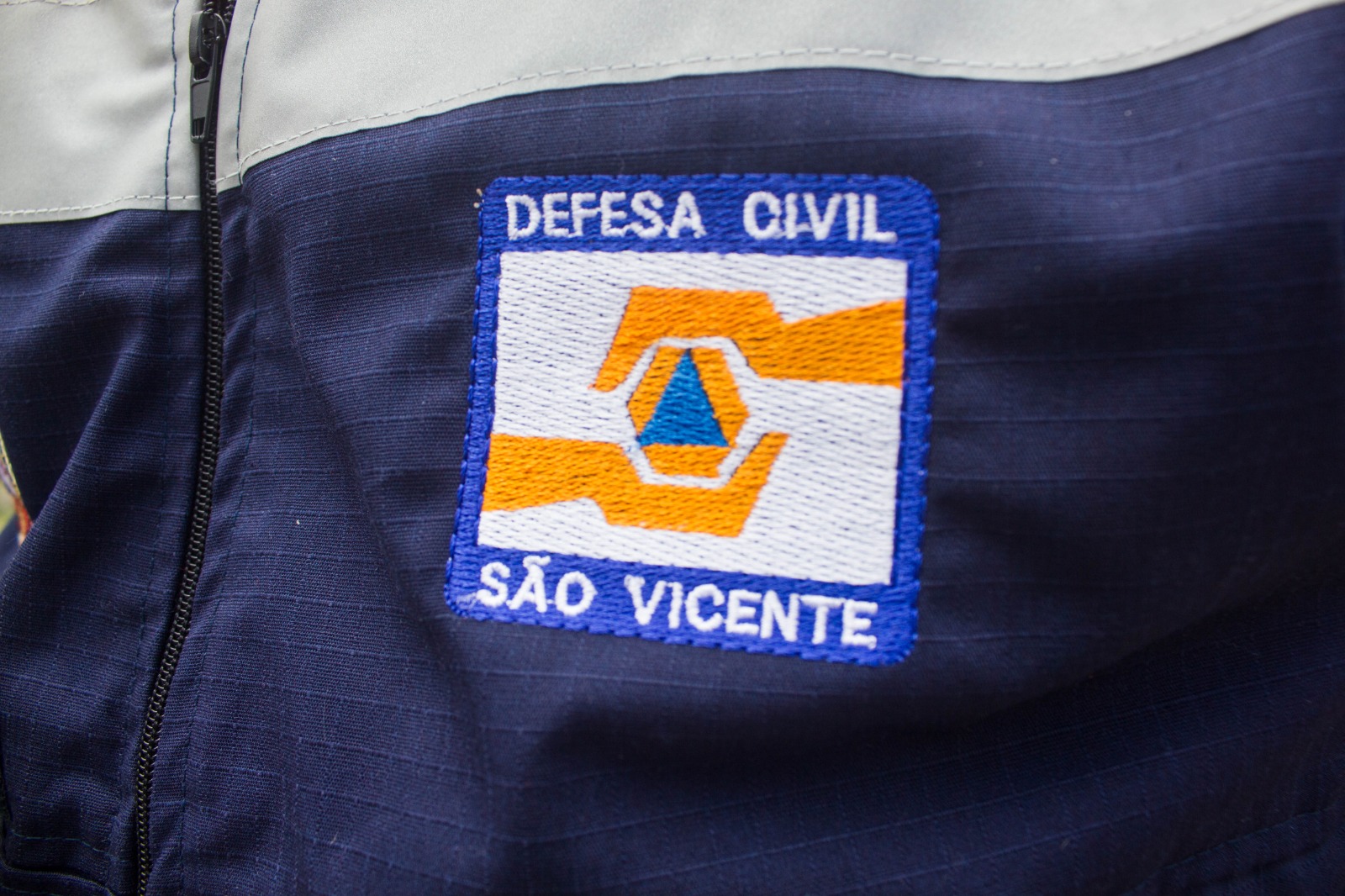 Com a chegada do verão e o aumento das chuvas intensas, a Prefeitura de São Vicente, por meio da Secretaria de Defesa...