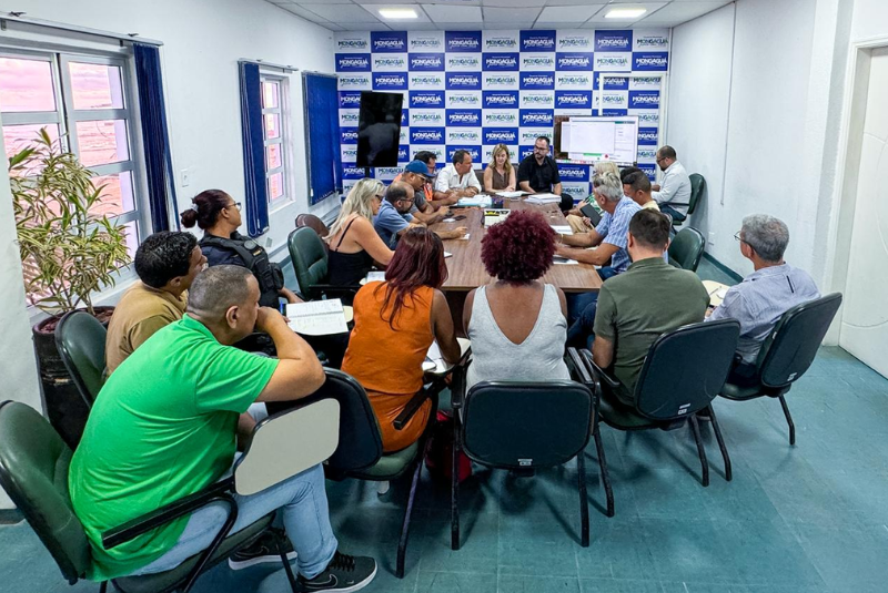 Após diálogo com o governador Tarcísio de Freitas, nesta segunda-feira (26), a prefeita de Mongaguá, Cristina Wiazowski, reuniu o...