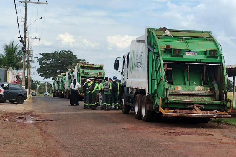Empresa de lixo esclarece sobre atrasos na coleta