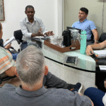 Mauricinho coordena ação...