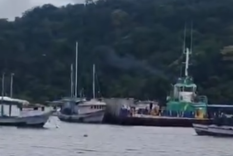 Um acidente marítimo foi registrado na tarde desta quinta-feira (26) na travessia de balsas entre Guarujá e Bertioga, no litoral...