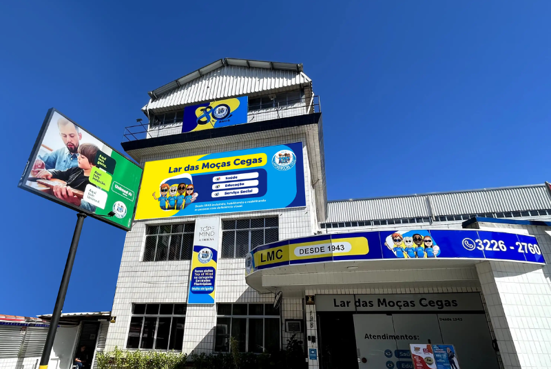 O início do ano letivo trouxe preocupação para famílias de Praia Grande que dependem do transporte até o Lar das Moças Cegas...