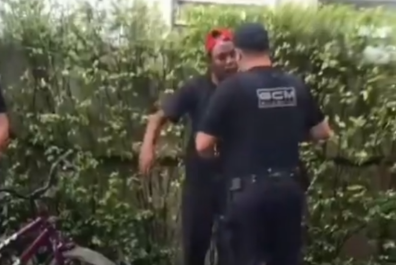 Vídeo mostra GCM agredindo paciente em UPA de Guarujá; prefeitura apura o caso