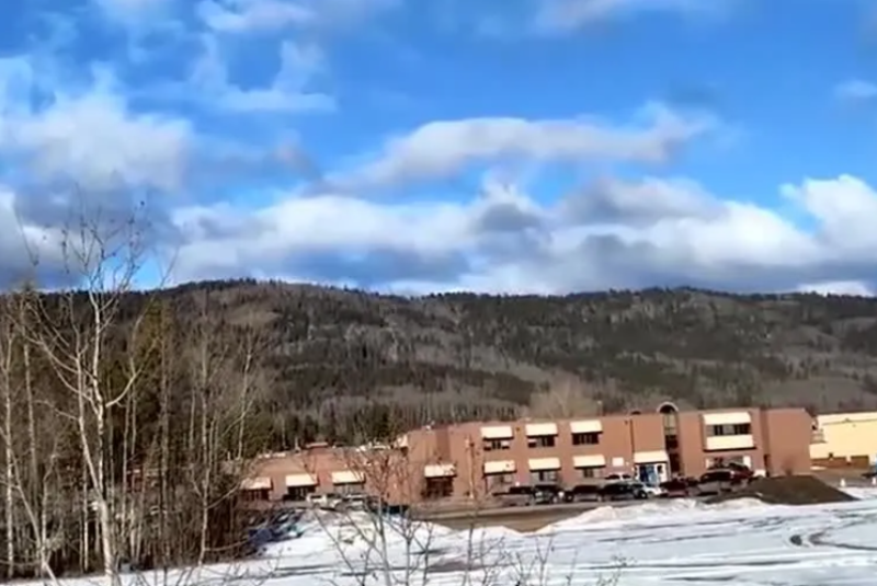 Ataque a tiros em escola no Canadá deixa dez mortos e mais de 25 feridos