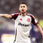 Flamengo espera retorno...