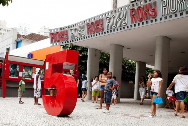 O Cine Roxy, um dos cinemas mais tradicionais do Brasil, completa 92 anos no dia 15 de março de 2026 e preparou uma programação...