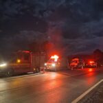 Carreta carregada com...