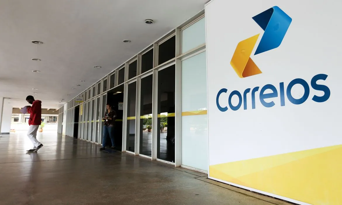 O Correios se tornou uma das estatais que mais dá prejuízo para o Governo.