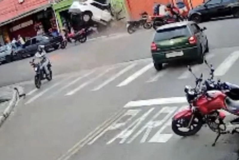 Tragédia em Diadema: irmãos morrem após motorista embriagado perder controle e invadir calçada