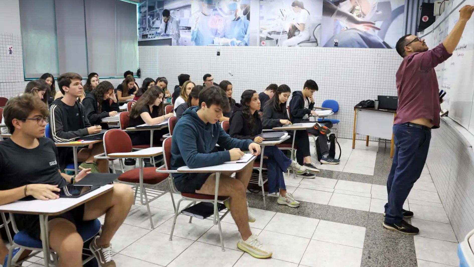 Fies 2026 pré-selecionados devem validar dados até segunda