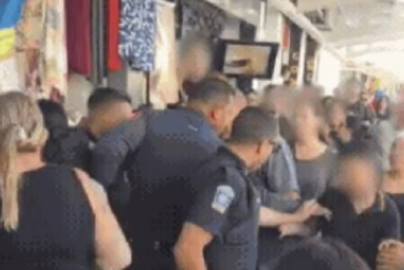 Homem agride ex-companheira e é espancado por multidão em Praia Grande