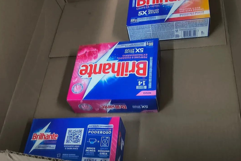 Professora compra notebook e recebe caixas de sabão em pó em Praia Grande
