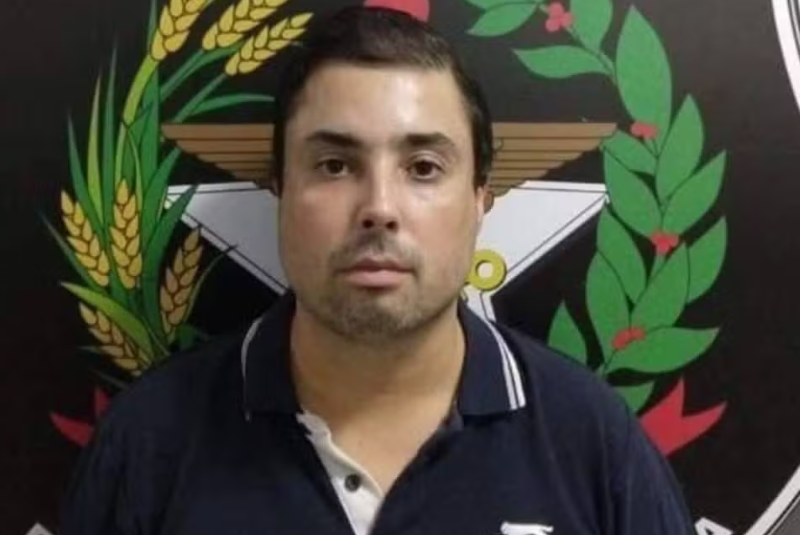 Um médico de 46 anos, condenado por estupro de vulnerável e violação sexual mediante fraude contra pacientes, foi preso em Praia Grande...