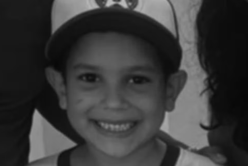 Um menino de 8 anos morreu após dar entrada em uma Unidade de Pronto Atendimento (UPA) em Cubatão, no litoral de São Paulo, com diversas...