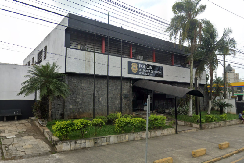 Um homem foi preso em flagrante em Guarujá, litoral de São Paulo, suspeito de abusar sexualmente da enteada de quatro anos.