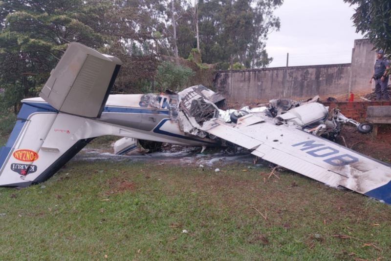Tragédia em Marília: duas pessoas morrem após queda de avião próximo ao aeroporto