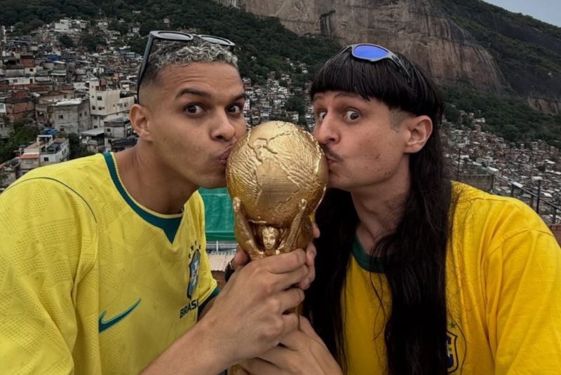 O cantor e produtor norte-americano Oliver Tree Nickell, de 32 anos, foi uma das seis vítimas de uma colisão entre dois helicópteros...
