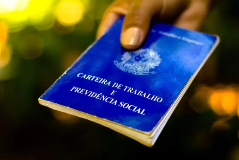 O programa Crédito do Trabalhador busca ampliar o acesso ao crédito para empregados do setor privado, promovendo inclusão financeira...