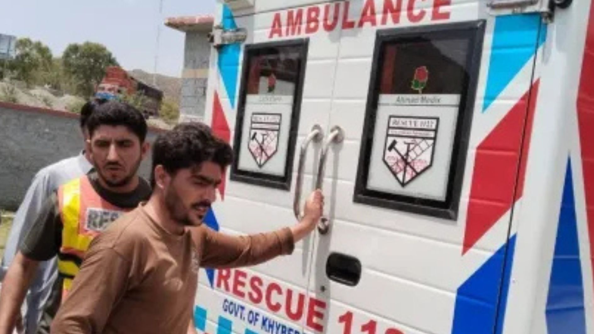 Acidente de ônibus no Paquistão
