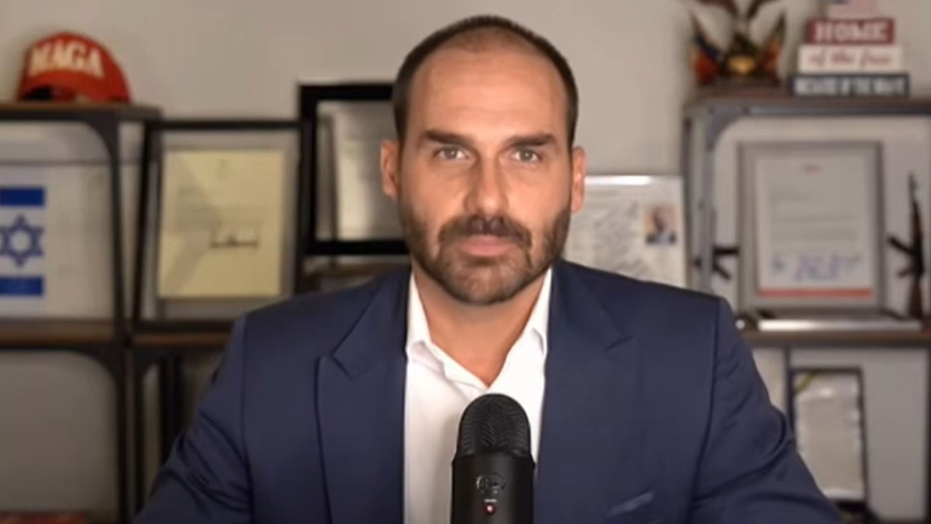 Eduardo Bolsonaro critica Michelle