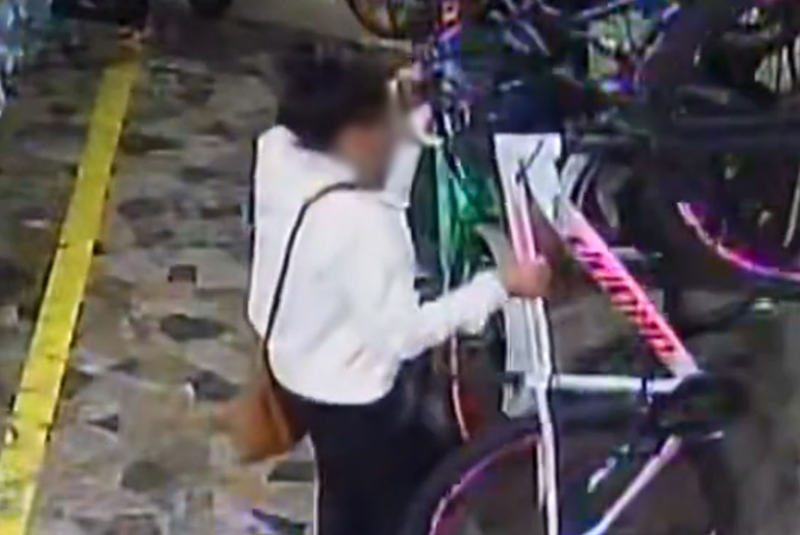 Bicicletas são furtadas após criminosos invadirem prédio no Canal 1, em Santos