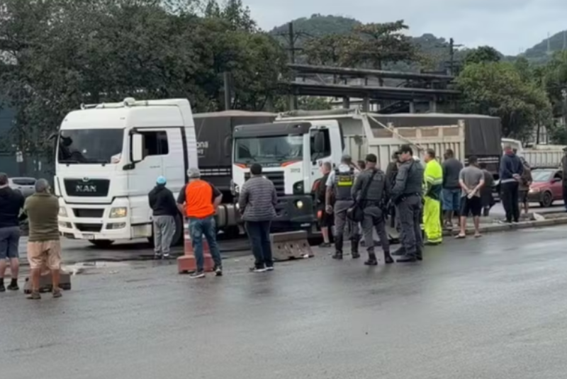 MP do Frete é aprovada pelo Senado e greve de caminhoneiros chega ao fim