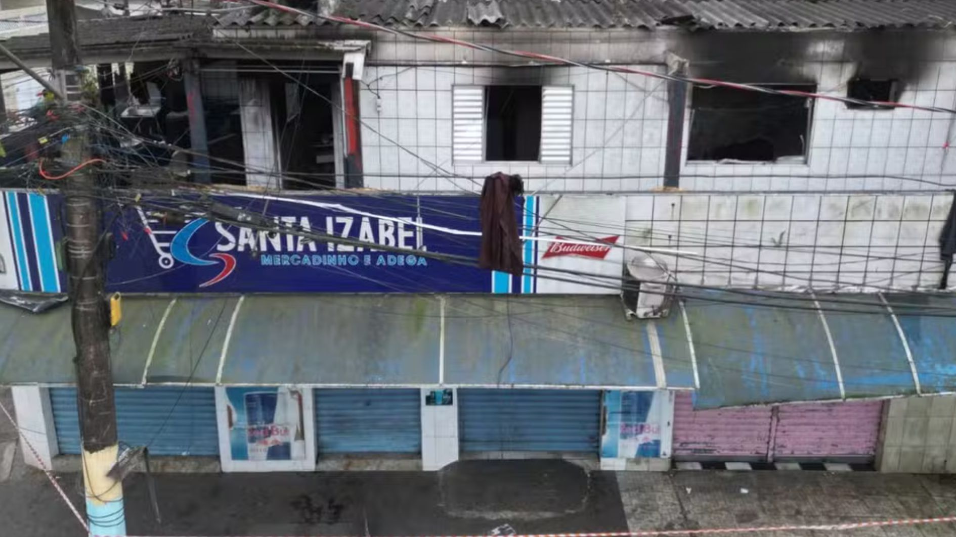 menina de 3 anos morre em incêndio