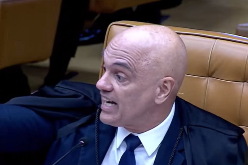 Os ministros Alexandre de Moraes e André Mendonça protagonizaram um bate-boca nesta terça-feira (15), durante julgamento no Supremo...