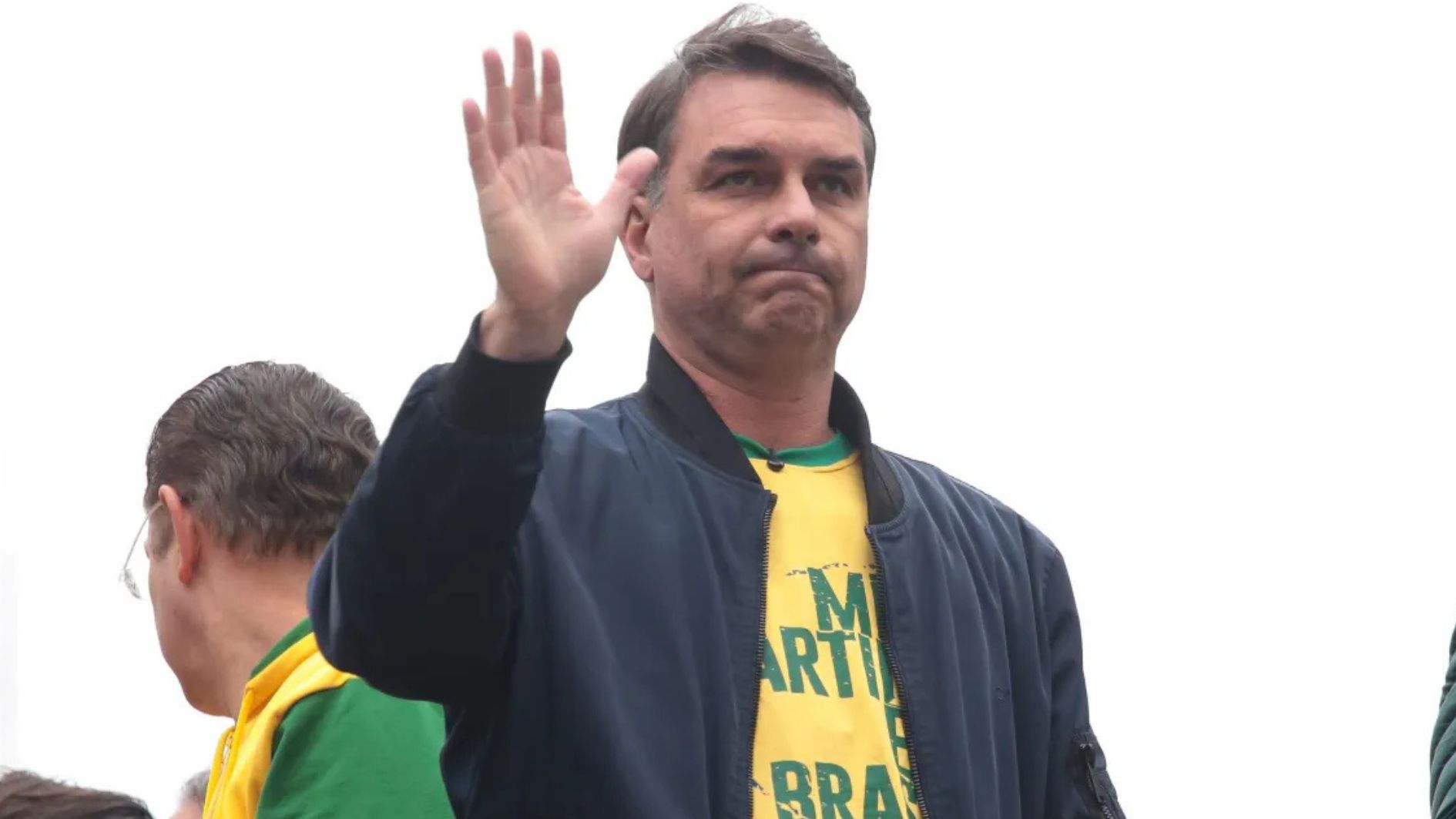 assessora de Flávio