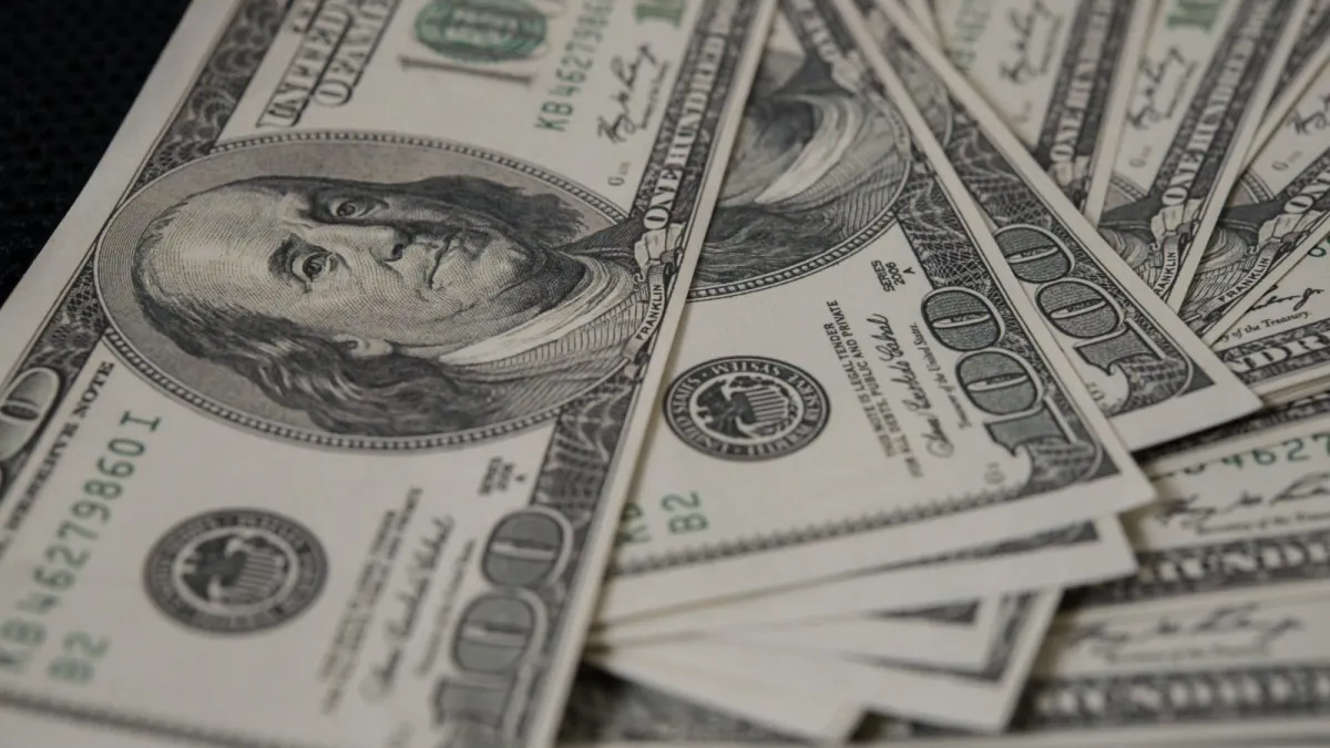 Ibovespa e dólar hoje