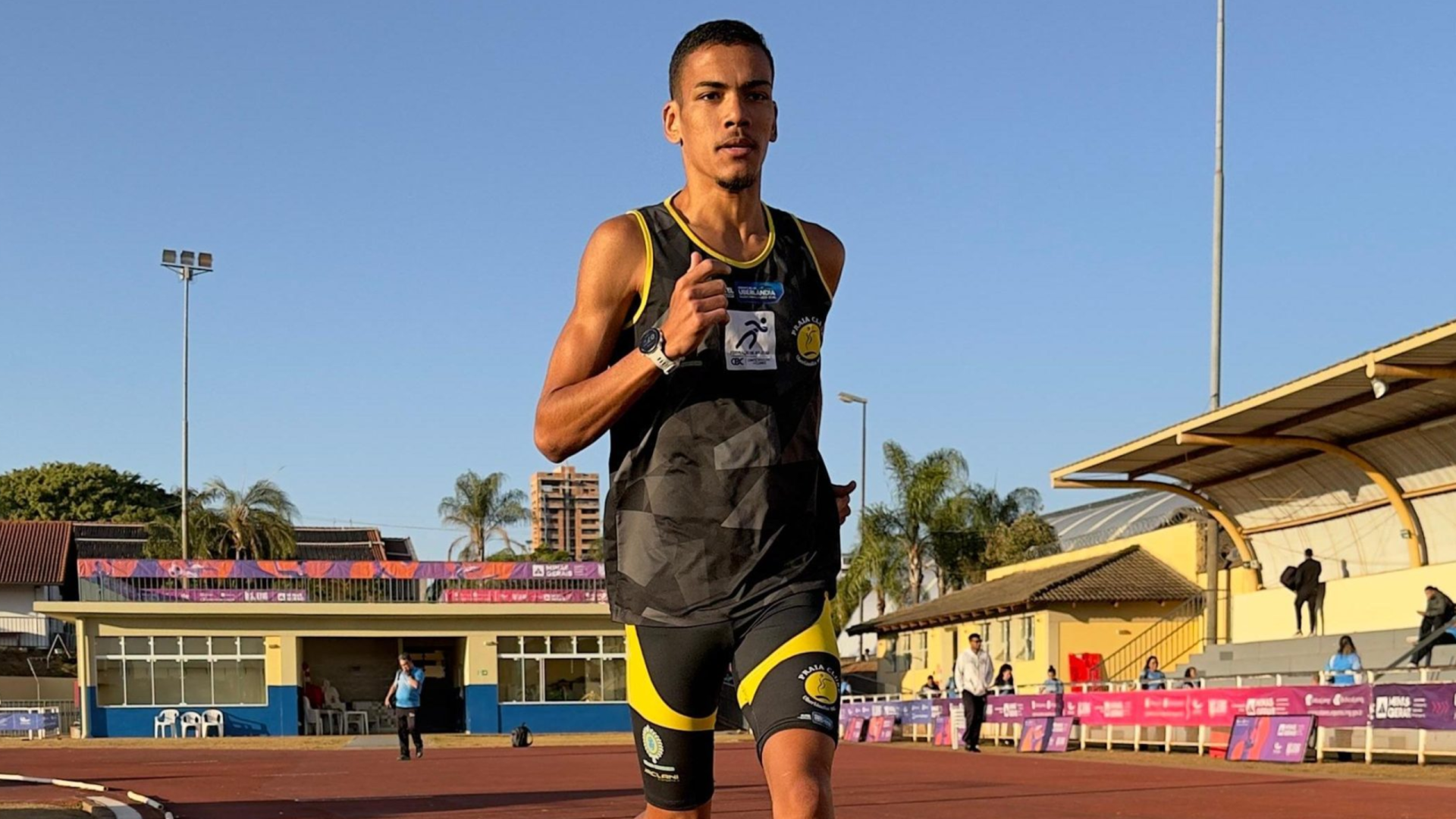 De Uberlândia, Marco Túlio Silva, de 21 anos, foi convocado para integrar a seleção brasileira de atletismo nos Jogos Desportivos Pan-Americanos Júnior Sub-23 (foto: divulgação/Secom-PMU)