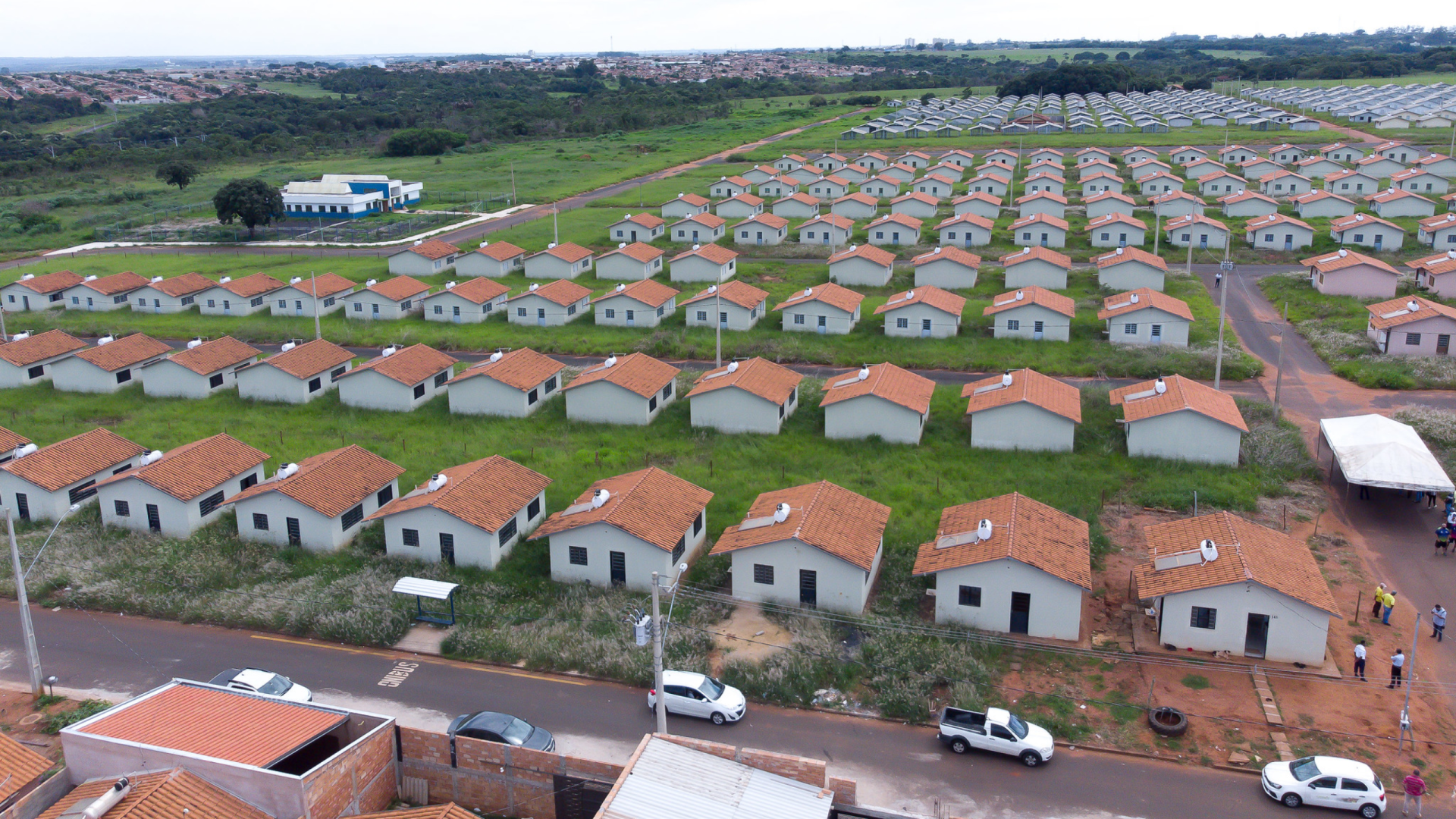 Retomada de Obra Residencial Parque dos Girassóis IV (Foto: André Santos/Secom-PMU)