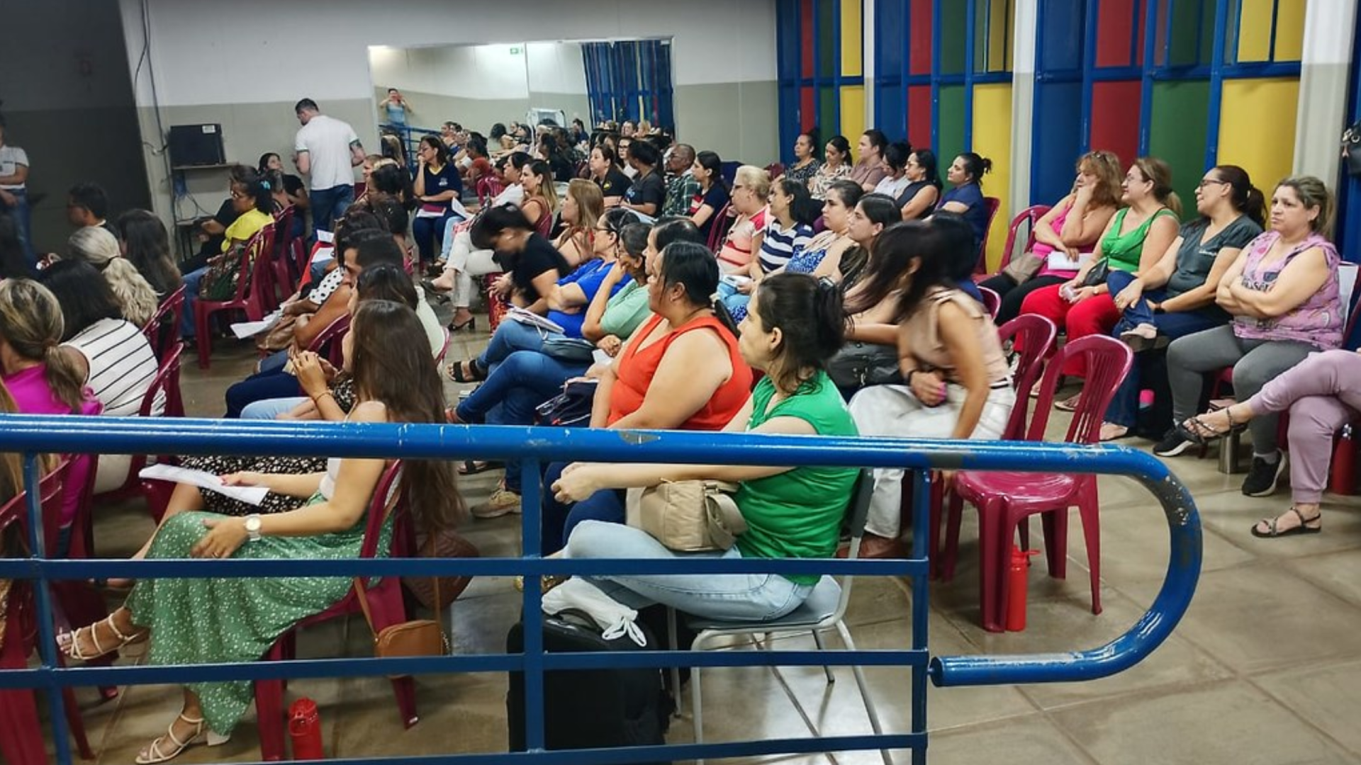 Uberaba promove ação sobre saúde mental com servidores da Escola Municipal Anísio Teixeira