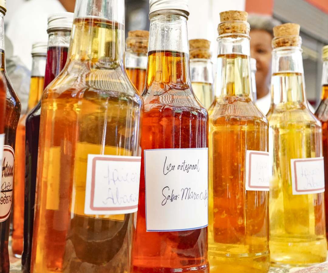 Feira da Agricultura Familiar no Calçadão foi mais uma vez um sucesso! Edição de setembro teve música, vacinação e ótimas vendas. Próxima já tem data marcada: 7 de outubro!