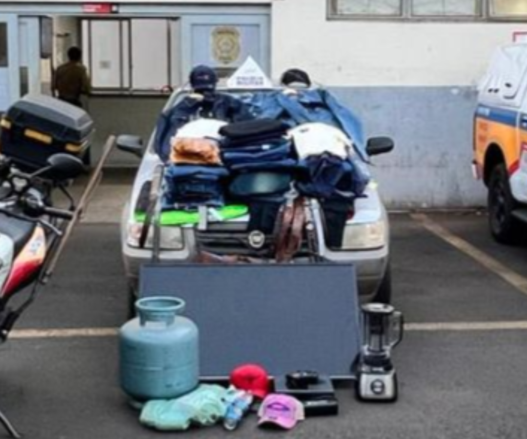 Polícia recupera eletrônicos, roupas e bebidas furtadas em Monte Alegre de Minas