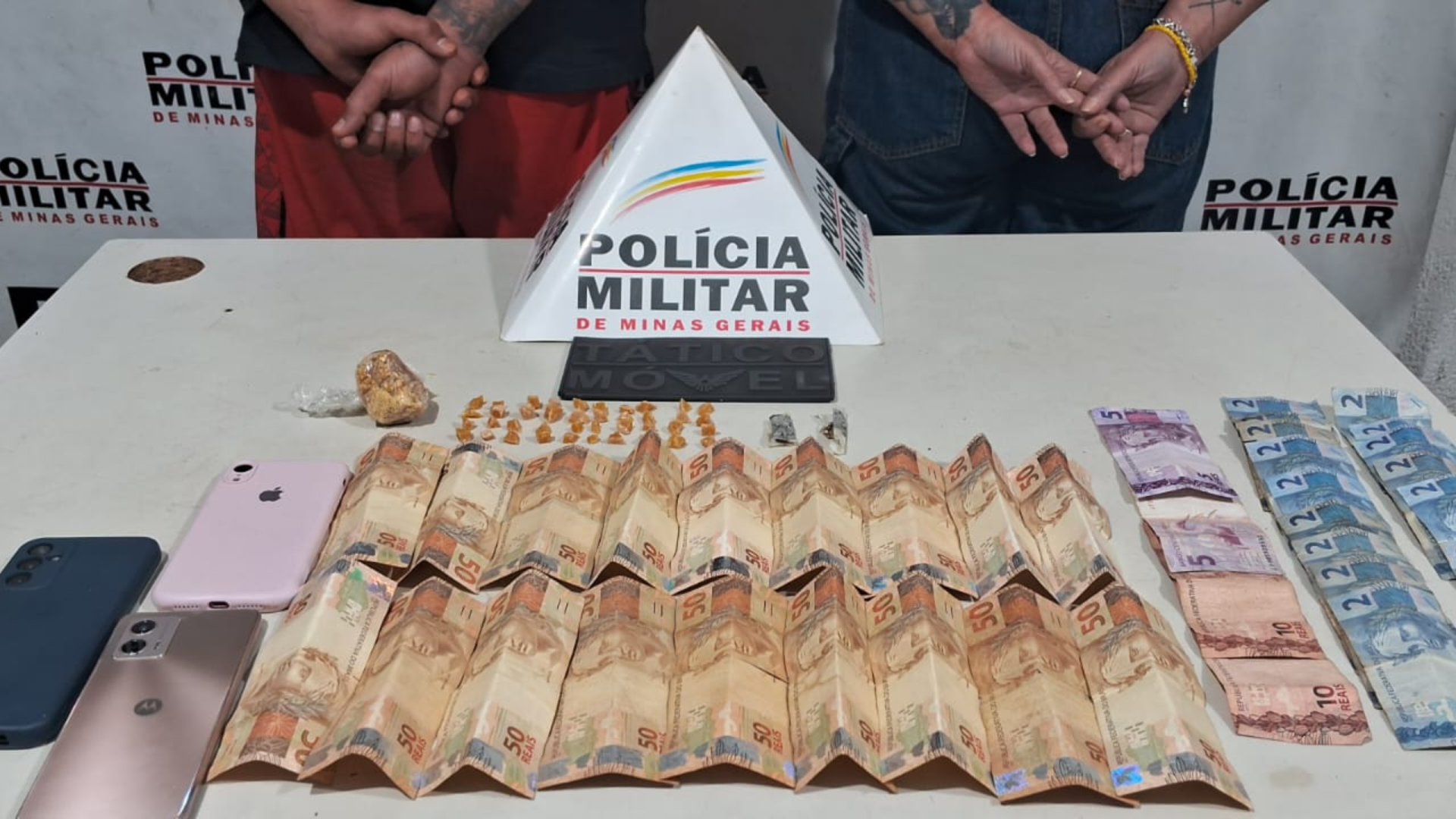 Casal de Delta/MG é preso com crack e maconha após perseguição e abordagem na BR-050