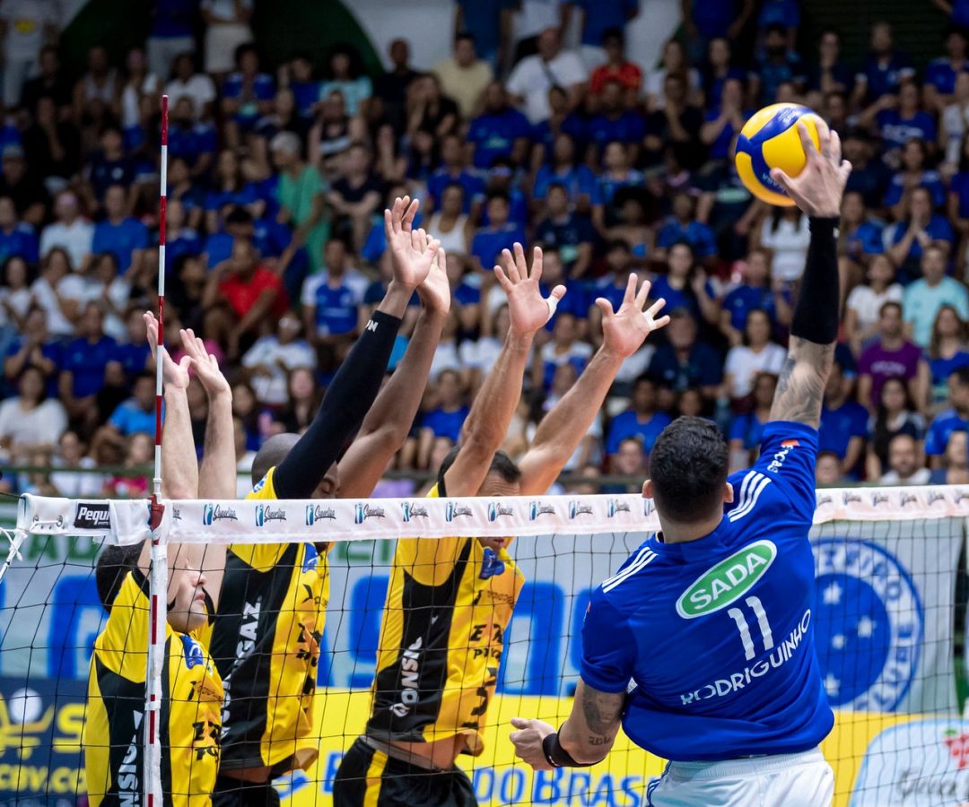 Cruzeiro derrota Praia Clube e larga na frente nas semifinais (foto: Agência i7/Sada Cruzeiro)