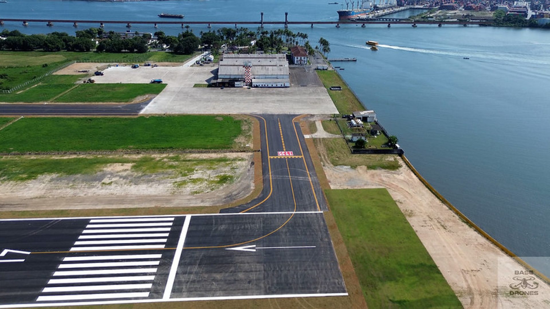 Aeroporto Civil Metropolitano de Guarujá tem nova etapa autorizada