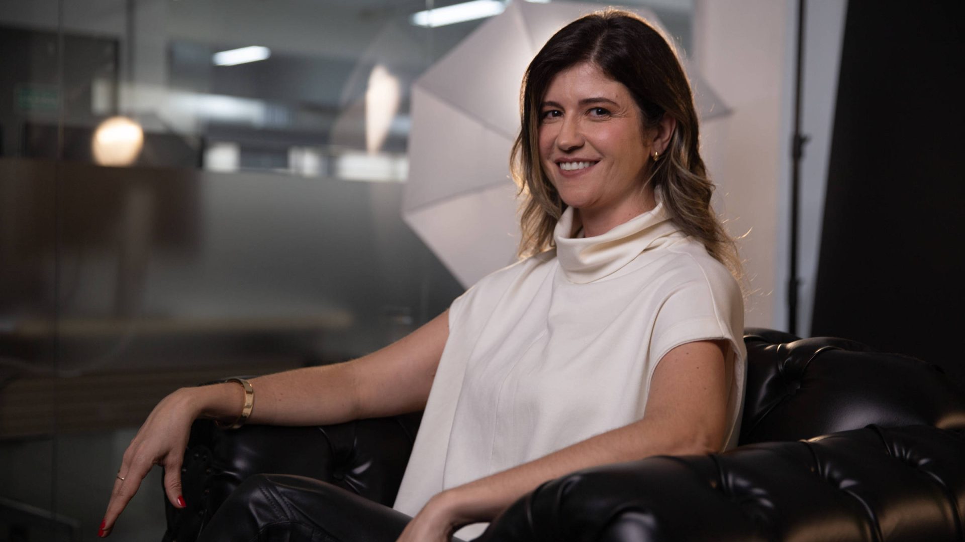 Aline Wolff ensina equilíbrio emocional na CasaFolha - 09/04/2025 - Poder